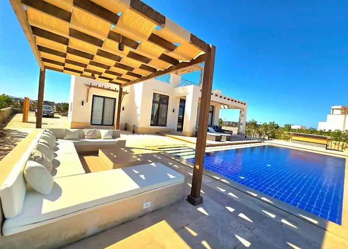 Villa Stunning Private With Breathtaking Golf & Lagoon View *