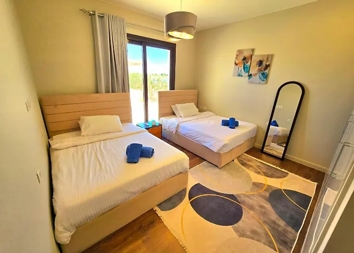 Villa Stunning Private With Breathtaking Golf & Lagoon View